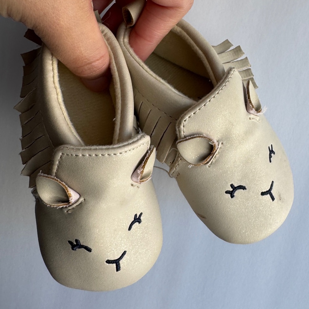Child of Mine, Adorable Cream Baby Shoes 0-3M